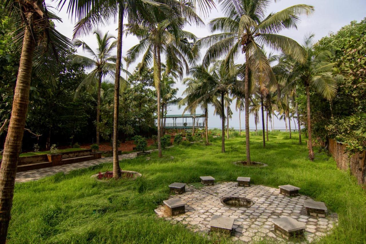 Meenkunnu Beach House By Village Resorts Kannur Esterno foto